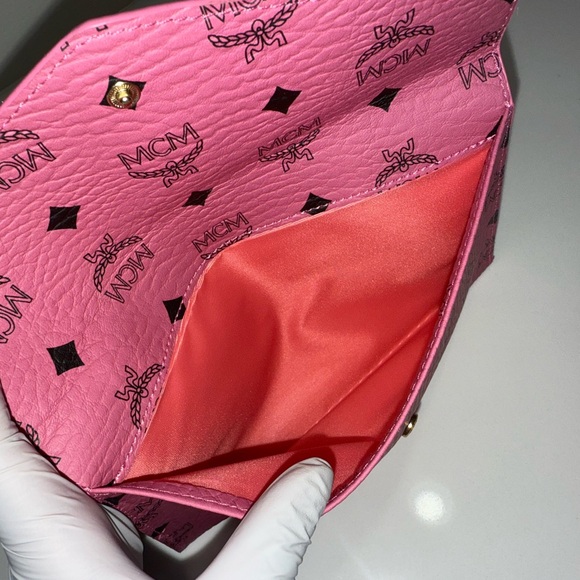 GWP MCM Pink and Black Logo Clutch - Picture 2 of 3